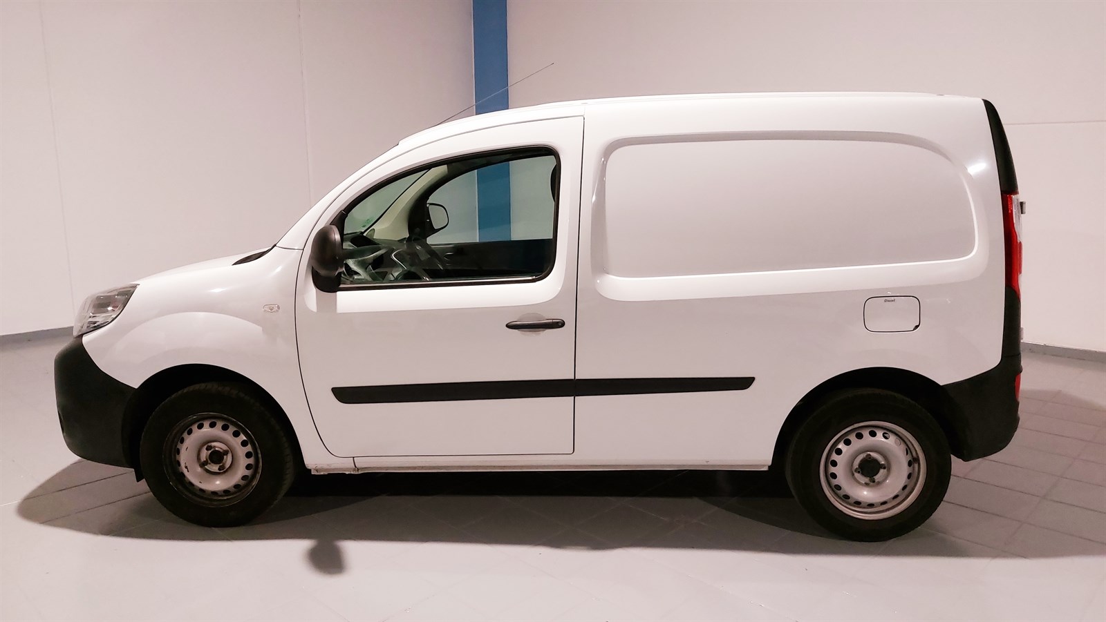 Ocasión RENAULT Kangoo Combi Profesional N1 Energy dCi 55kW 75CV 4p